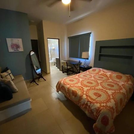 Hermoso Edificio Ubicado A Pocas Cuadras Del Malecon De La Paz Bcs Eksteriør billede